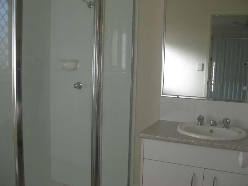 1/7 James Court, Joyner QLD 4500