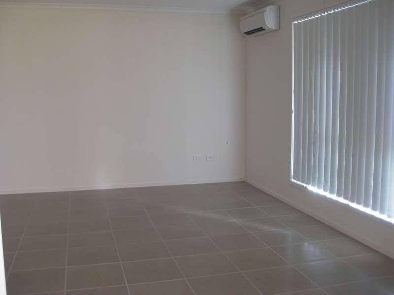 2/7 James Court, Joyner QLD 4500