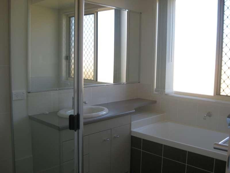 1/38 Grandview Parade, Griffin QLD 4503