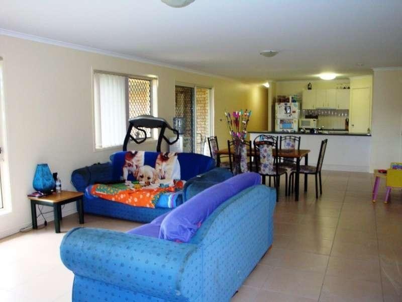 1/21 Seabiscuit Crescent, Kallangur QLD 4503