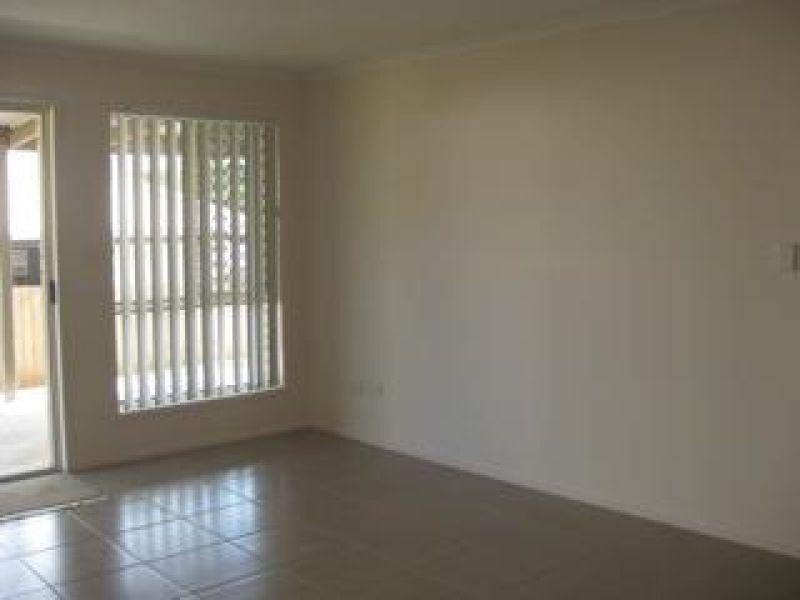 2/7 Duncan Crescent, Joyner QLD 4500