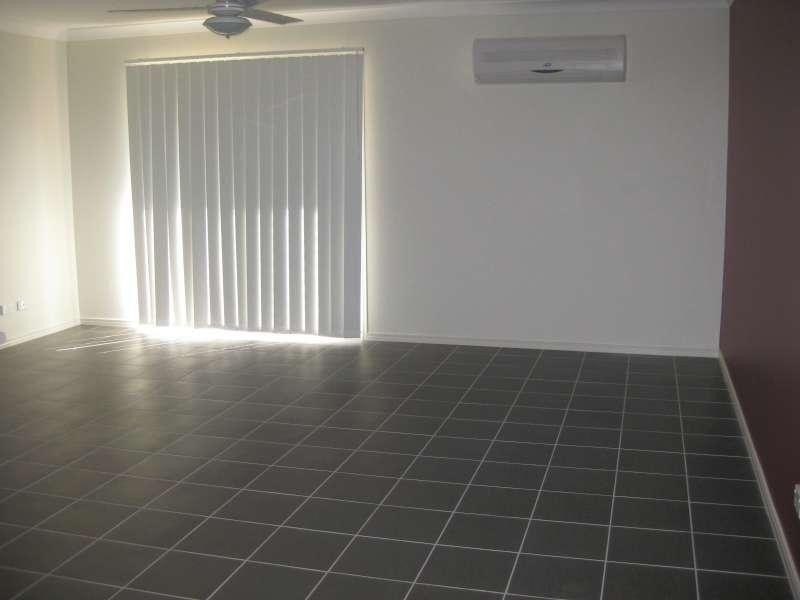 1/15 Grandview Parade, Griffin QLD 4503