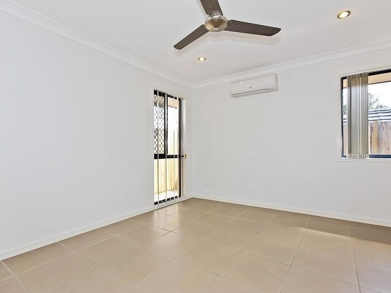 2/2 Gabrielle Court, Kallangur QLD 4503