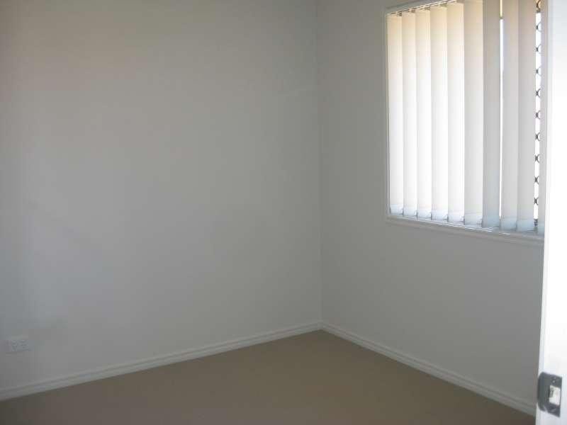 2/3 Duncan Crescent, Joyner QLD 4500