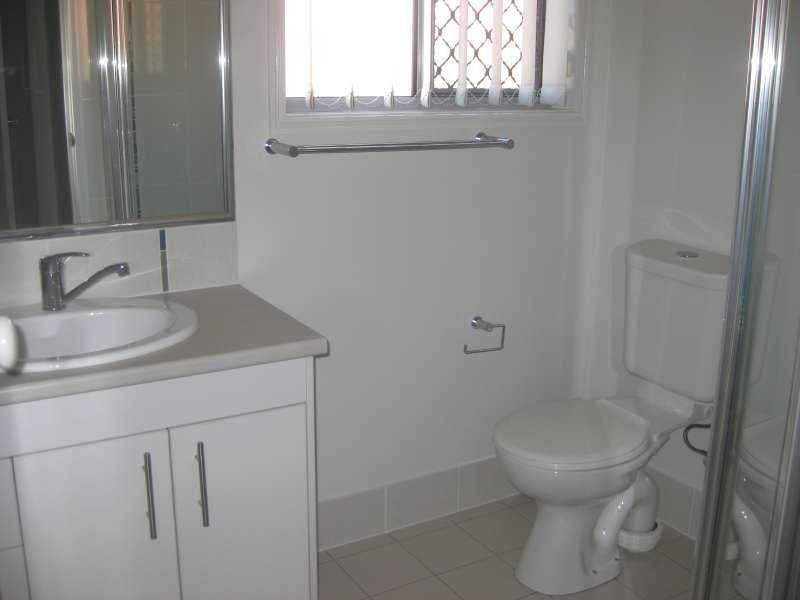 2/3 Duncan Crescent, Joyner QLD 4500