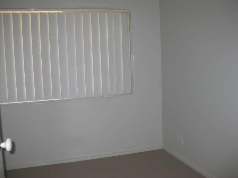2/1 Plover Court, Warner QLD 4500