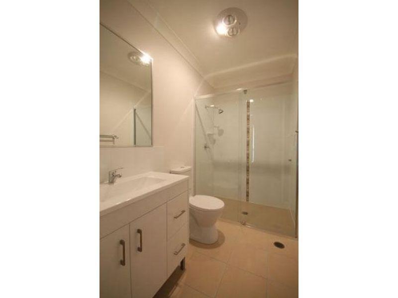 1/16 Hellcat Circuit, Bray Park QLD 4500