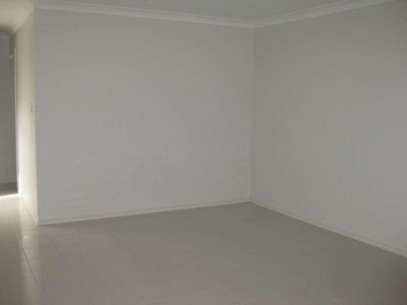 2/17 Grandview Parade, Griffin QLD 4503