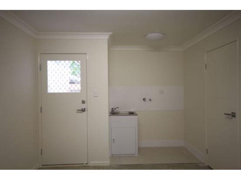 2/6 Gabrielle Court, Kallangur QLD 4503