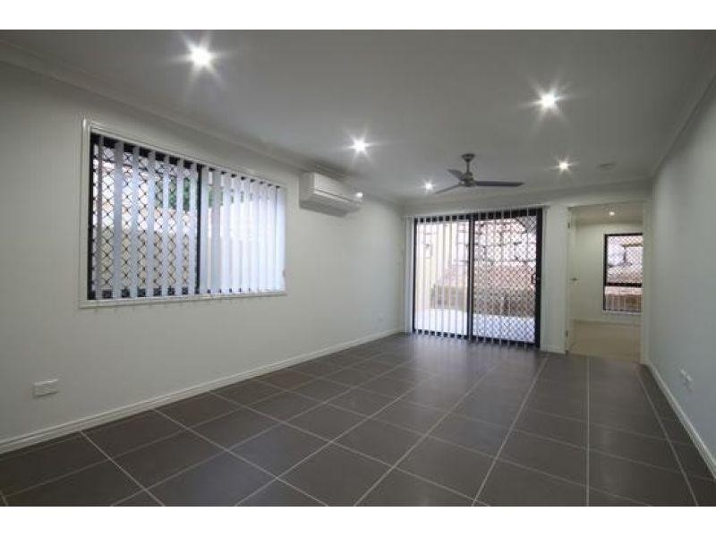 1/7 Gabrielle Court, Kallangur QLD 4503