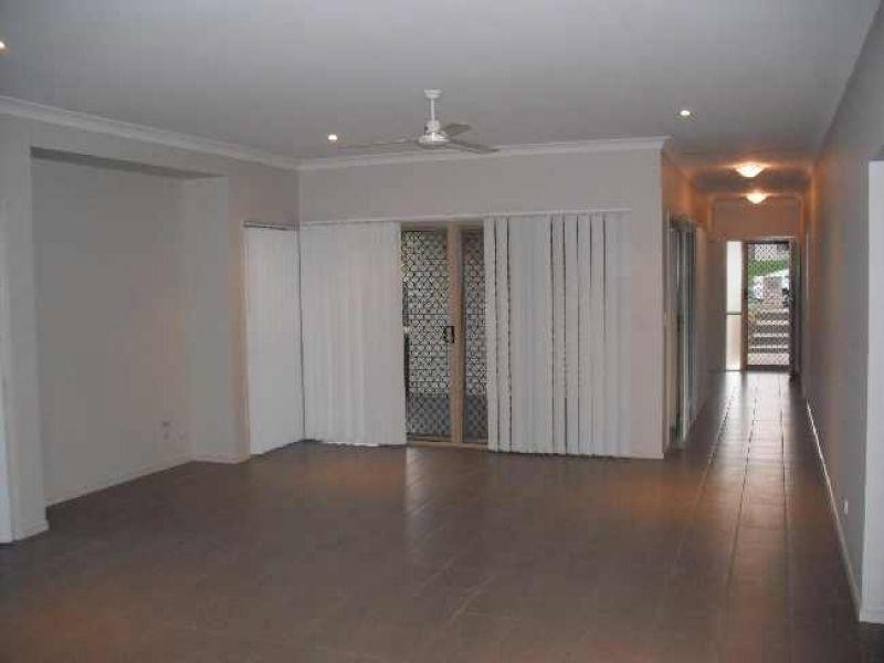 1 Macrusser Circuit, Warner QLD 4500