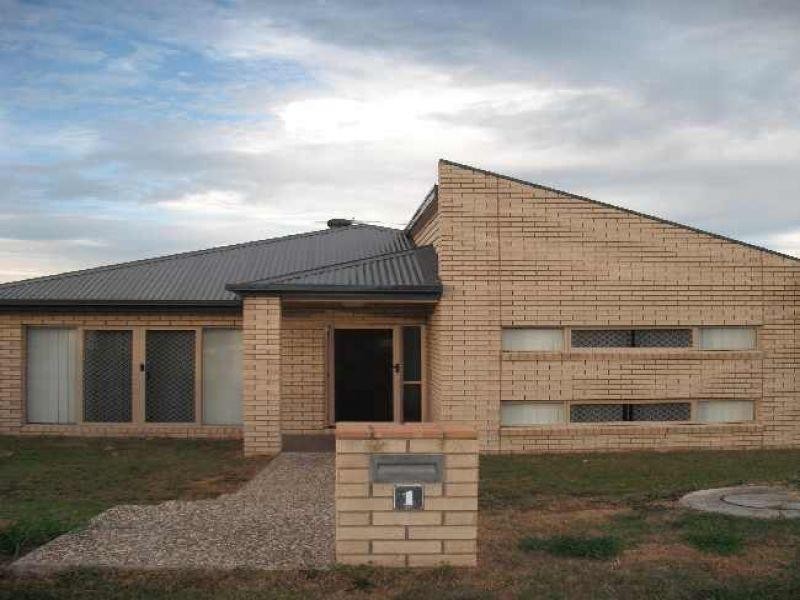 1 Macrusser Circuit, Warner QLD 4500