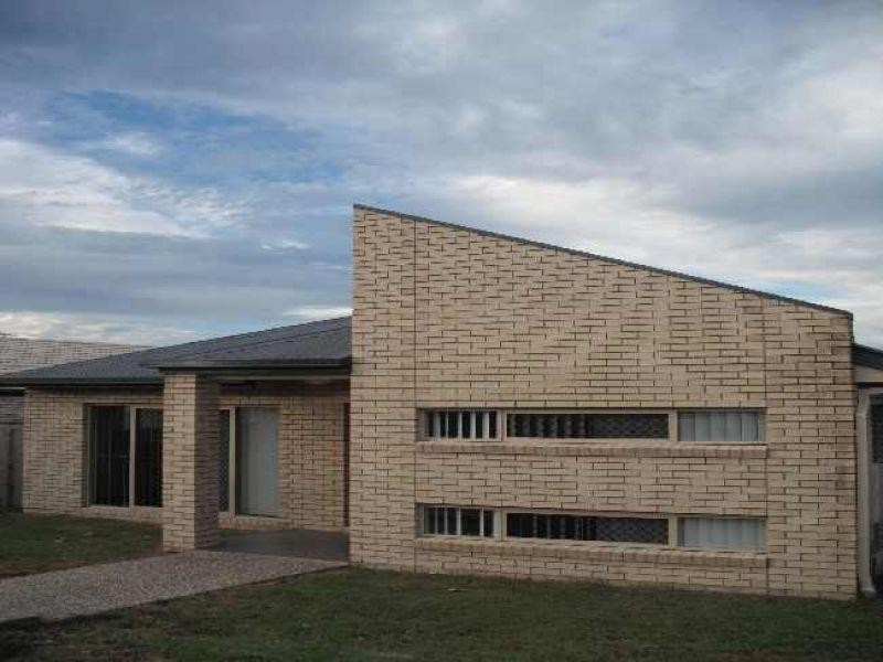 1 Macrusser Circuit, Warner QLD 4500