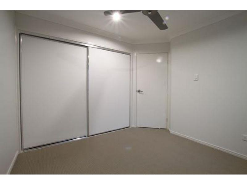 2/18 Homeland Crescent, Warner QLD 4500