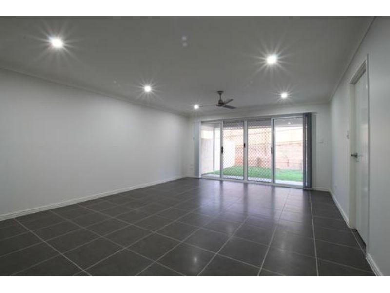 1/18 Homeland Crescent, Warner QLD 4500