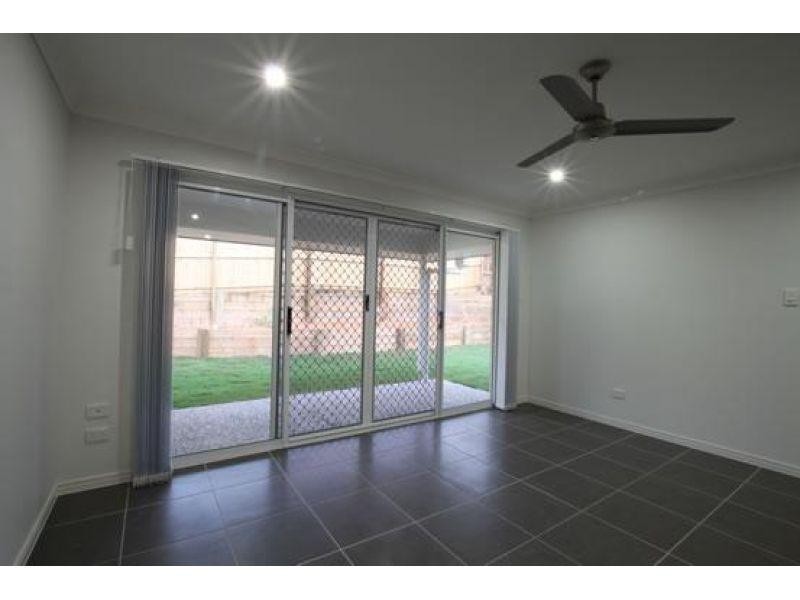 1/18 Homeland Crescent, Warner QLD 4500