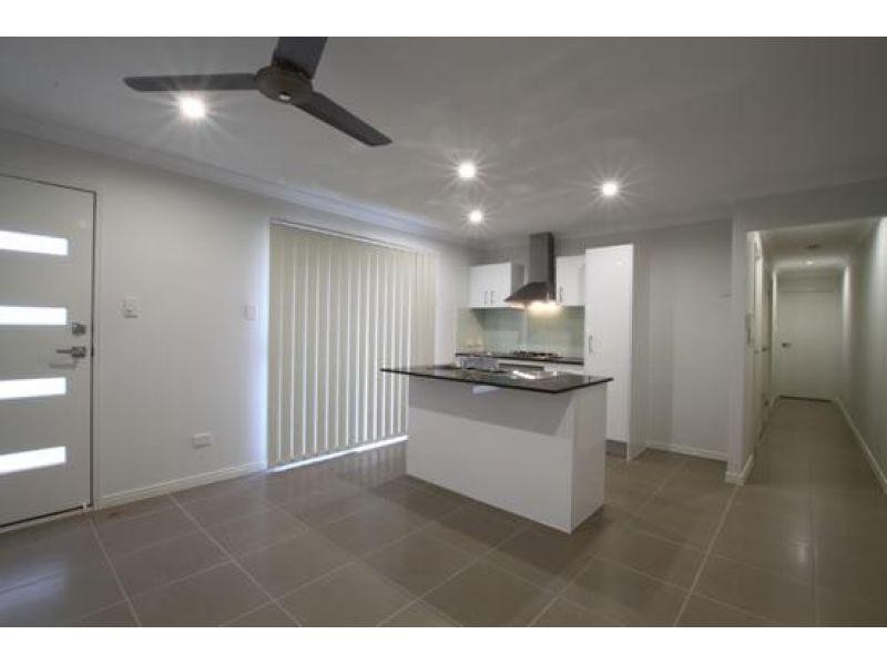 2/65 Ascot Crescent, Kallangur QLD 4503