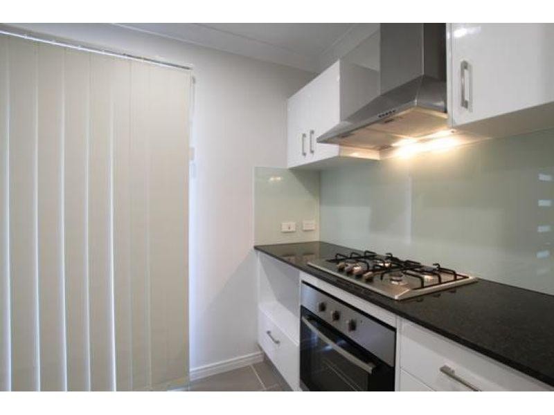 2/65 Ascot Crescent, Kallangur QLD 4503