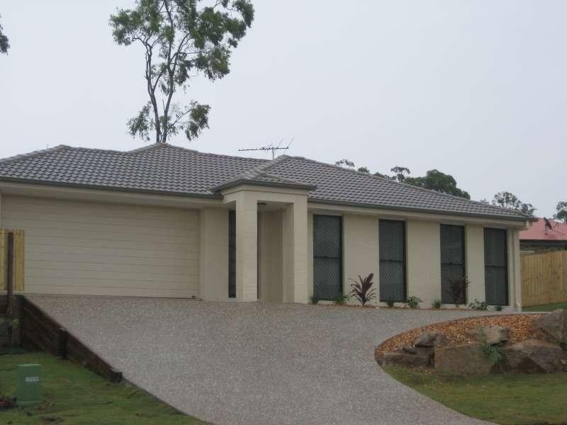 2/6 Crestwood Court, Kurwongbah QLD 4503