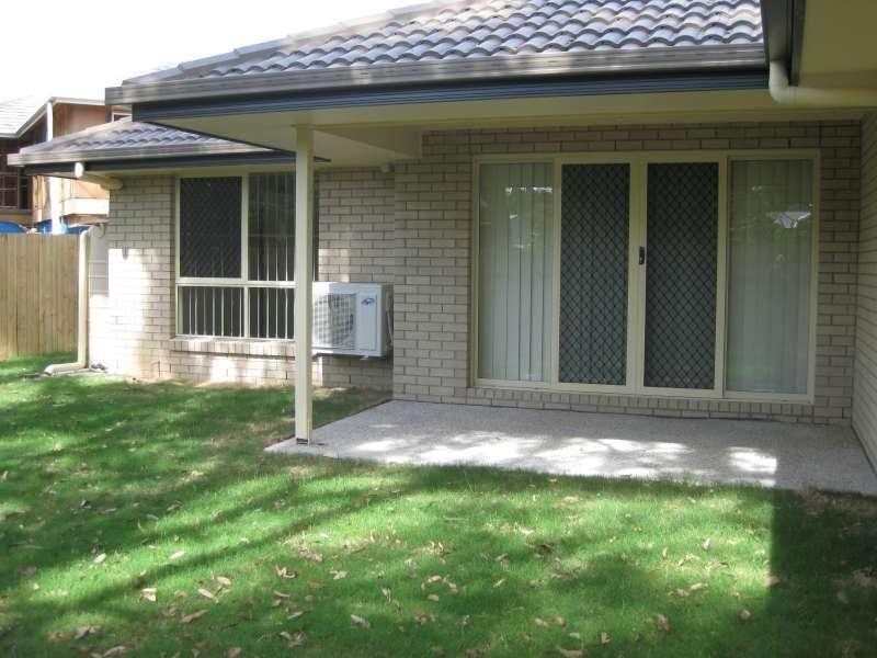 2/21 Adam Court, Kallangur QLD 4503