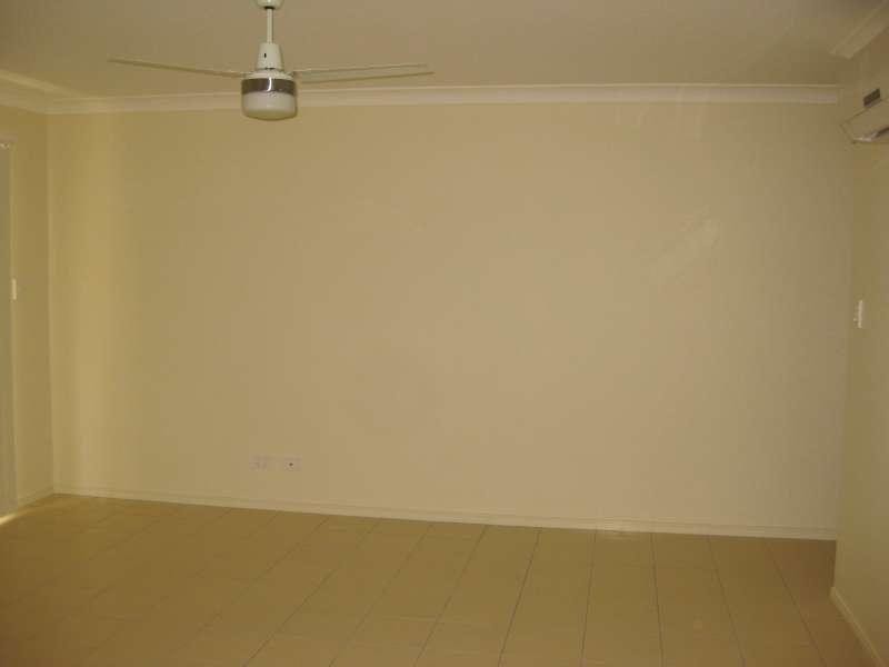 1/21 Adam Court, Kallangur QLD 4503