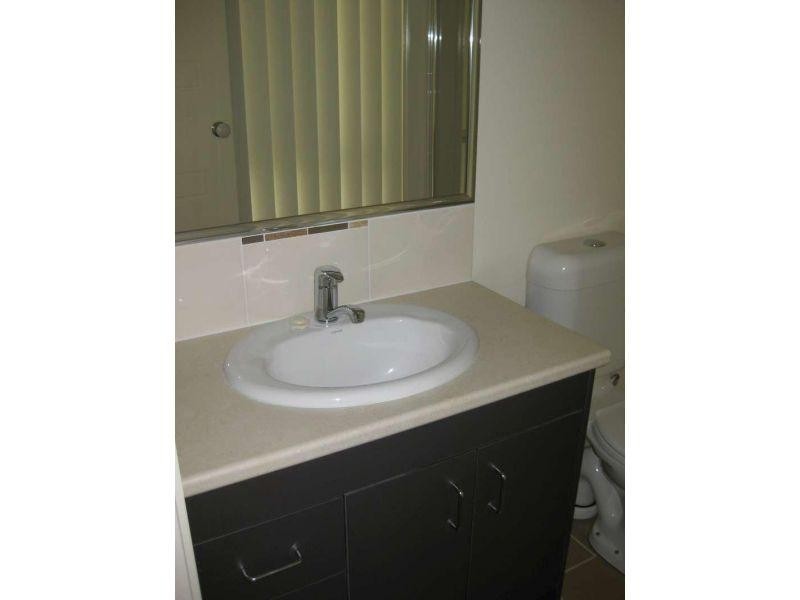 1/21 Adam Court, Kallangur QLD 4503