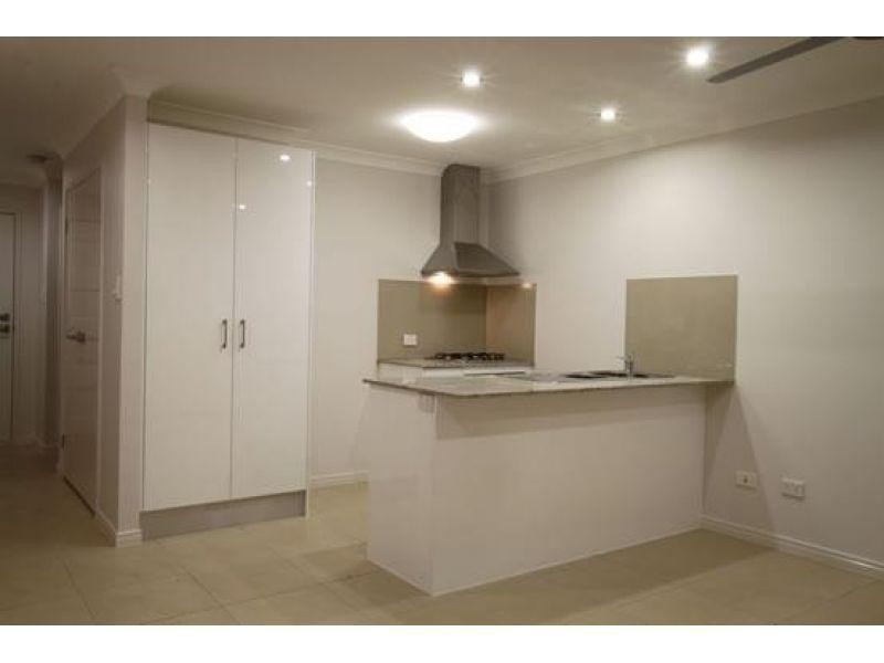 2/9 Lanita Chase (Cnr Tia Close), Morayfield QLD 4506