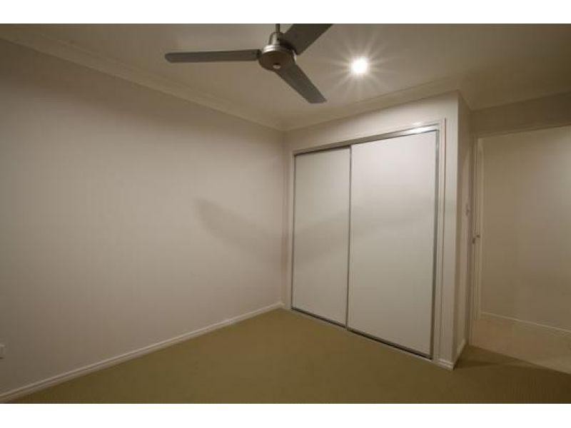 2/9 Lanita Chase (Cnr Tia Close), Morayfield QLD 4506