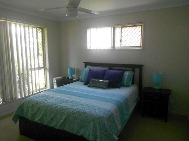 18 Amity Drive, Rothwell QLD 4022