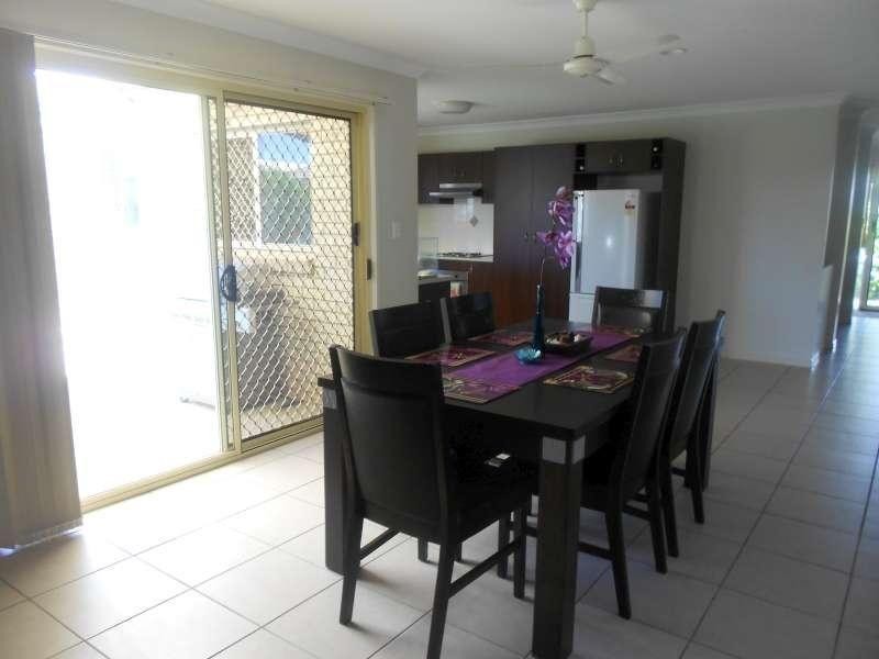 18 Amity Drive, Rothwell QLD 4022