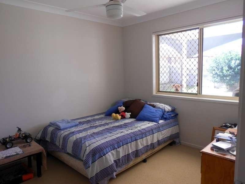 18 Amity Drive, Rothwell QLD 4022