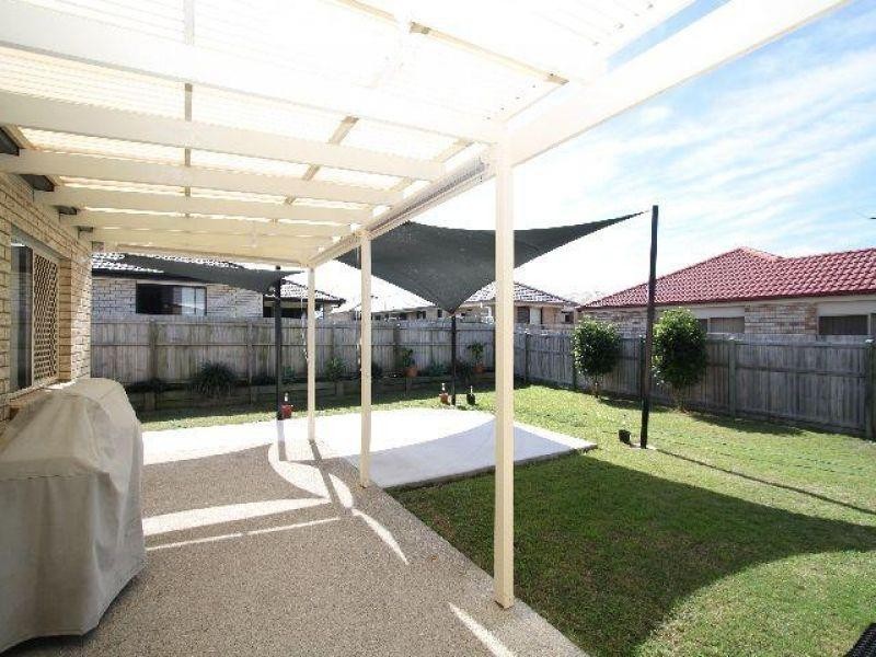 18 Amity Drive, Rothwell QLD 4022