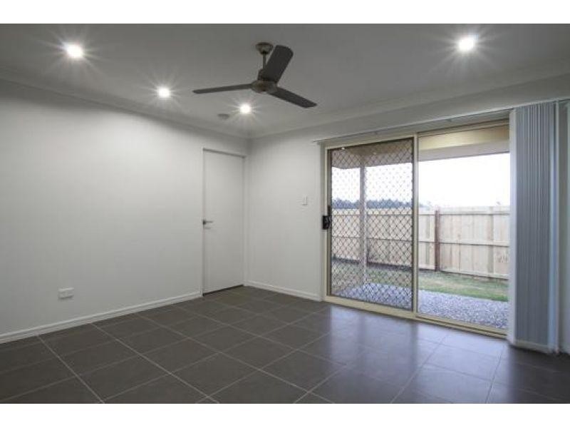 2/5 Lanita Chase, Morayfield QLD 4506