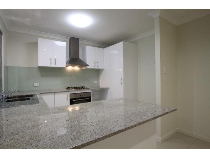 1/11 Sims Street, Caboolture QLD 4510