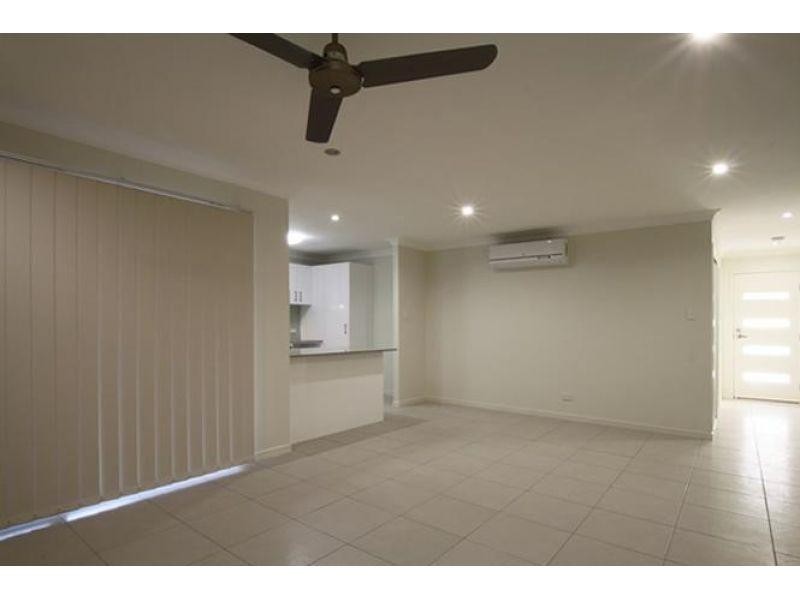 1/11 Sims Street, Caboolture QLD 4510