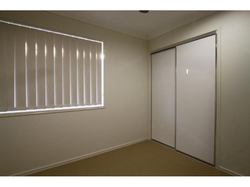 1/11 Sims Street, Caboolture QLD 4510