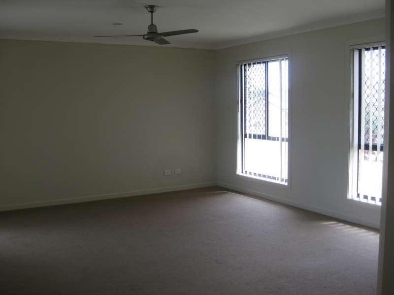 70 Ridgegarden Drive, Morayfield QLD 4506