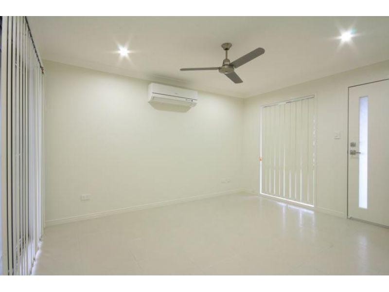 2/8 Telopea Place, Morayfield QLD 4506