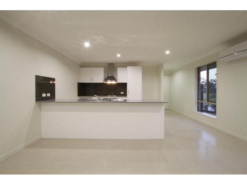 1/2 Danica Court, Morayfield QLD 4506