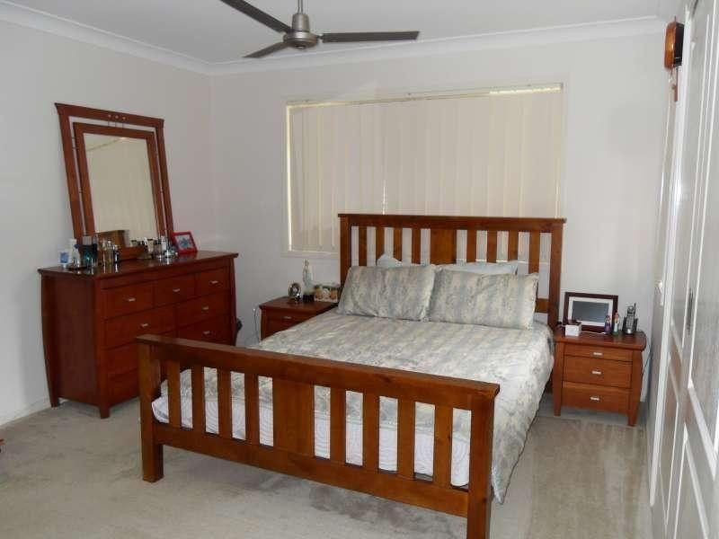 37 Henzell Street, Redcliffe QLD 4020