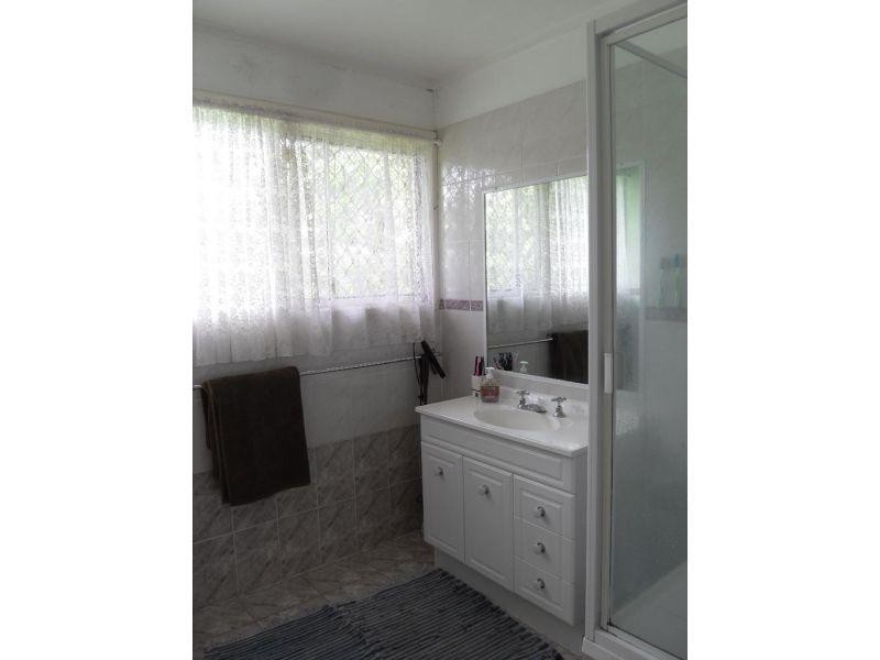 4 Highview Street, Bray Park QLD 4500