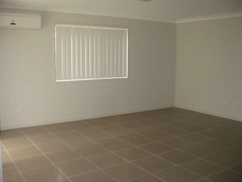 34 Waterlilly Court, Rothwell QLD 4022