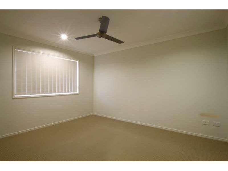 1/7 Thistle Street, Upper Caboolture QLD 4510