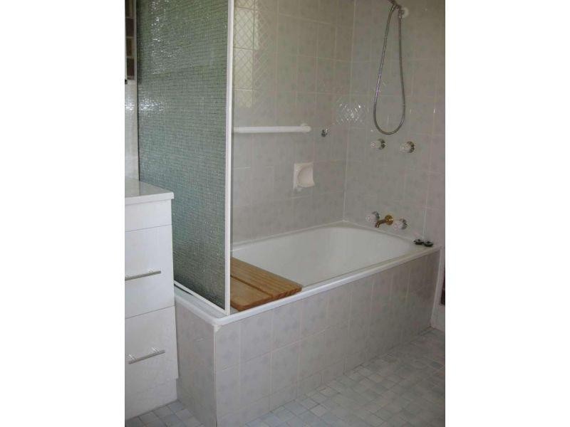 1/144 Frenchs Road, Petrie QLD 4502