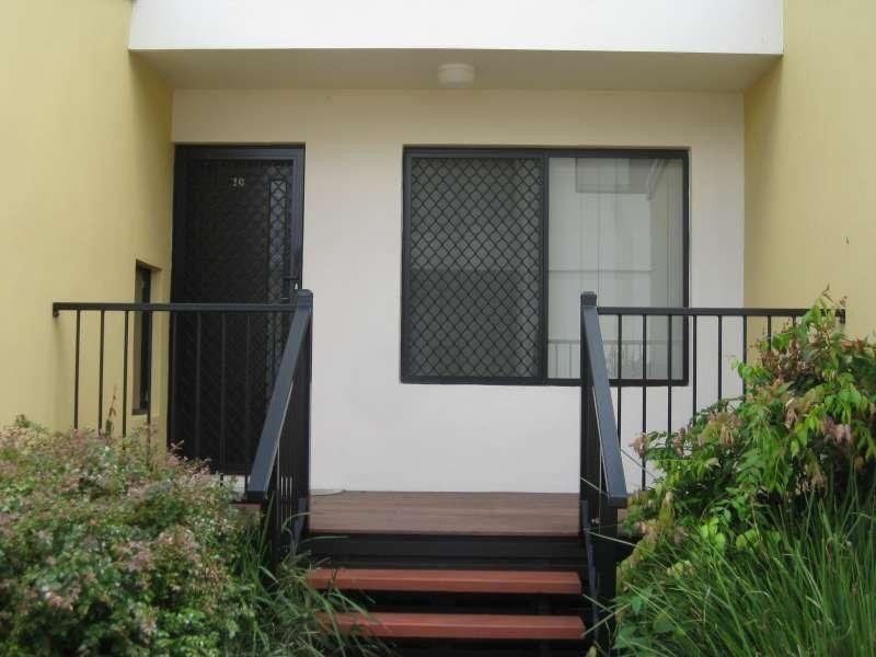 10/5 Mary Street, Caboolture QLD 4510