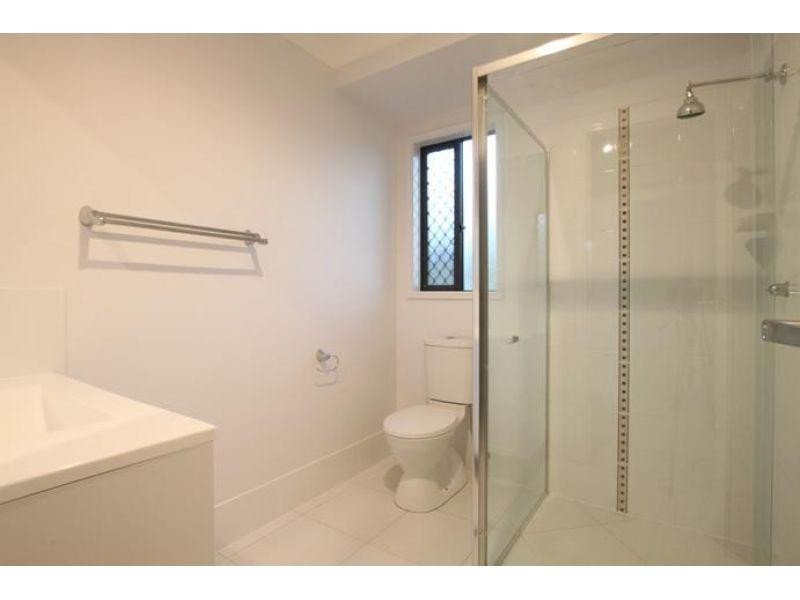 2/1 Soward Court, Morayfield QLD 4506