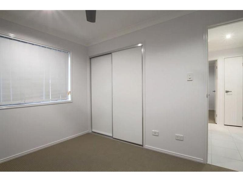 2/1 Soward Court, Morayfield QLD 4506