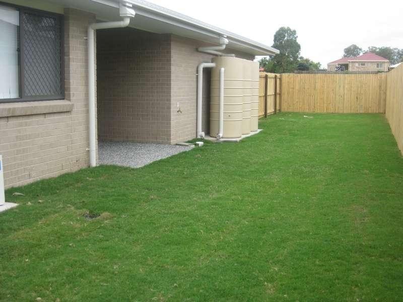 2/1 Soward Court, Morayfield QLD 4506