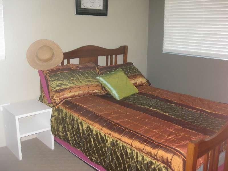 1/115 Prince Edward Parade, Scarborough QLD 4020