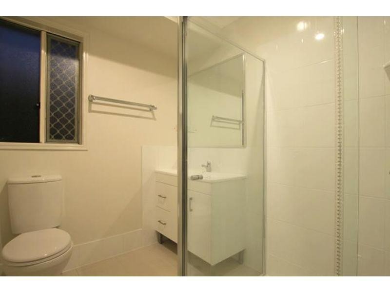 2/9 Wilton Court, Morayfield QLD 4506